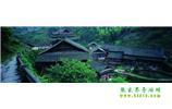張家界、天子山、寶峰湖/黃龍洞、鳳凰古城、德夯大峽谷 苗族風情五日游
